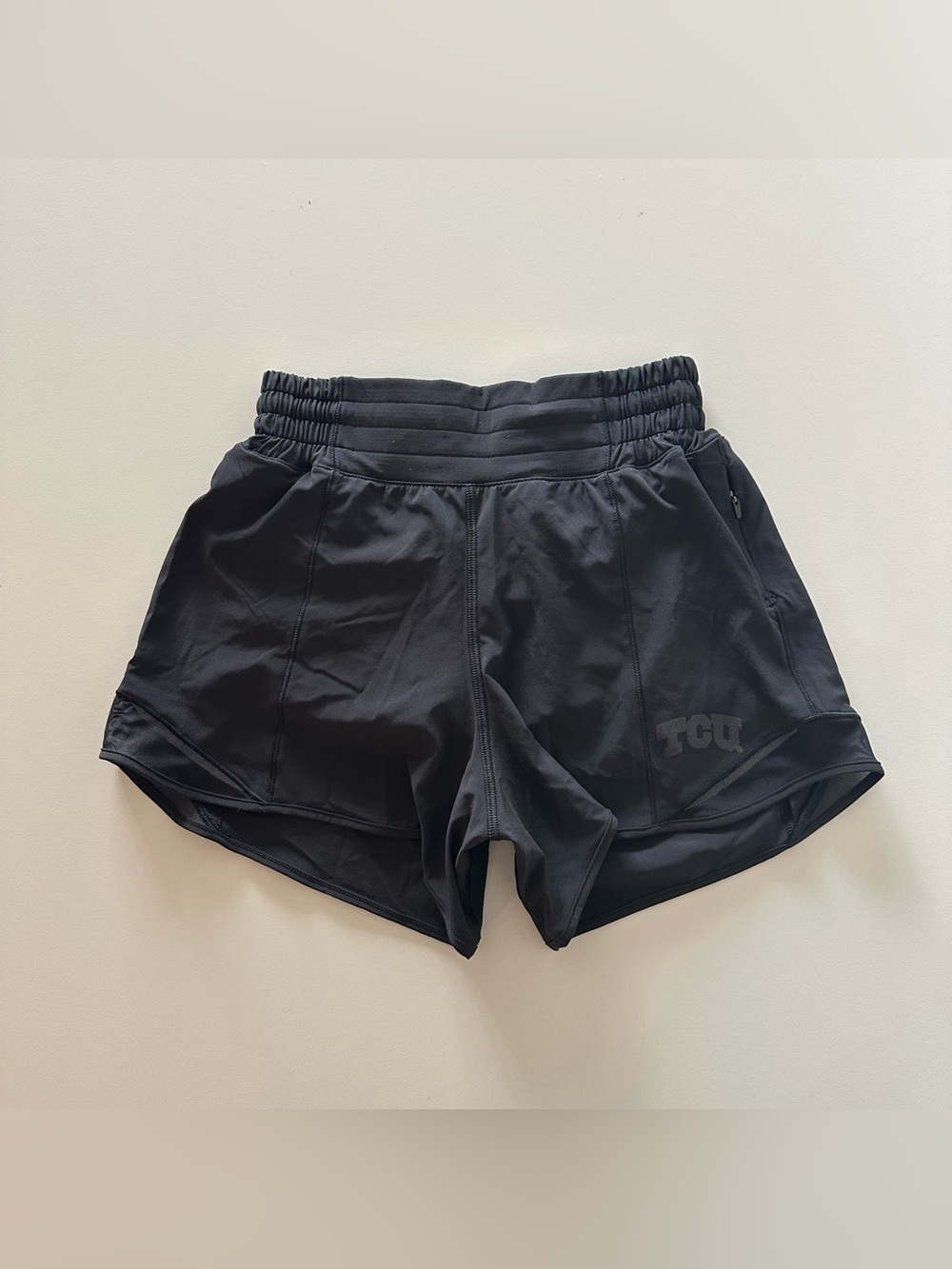 READ Lululemon Hotty Hot Shorts High Rise Long 4” Black 2